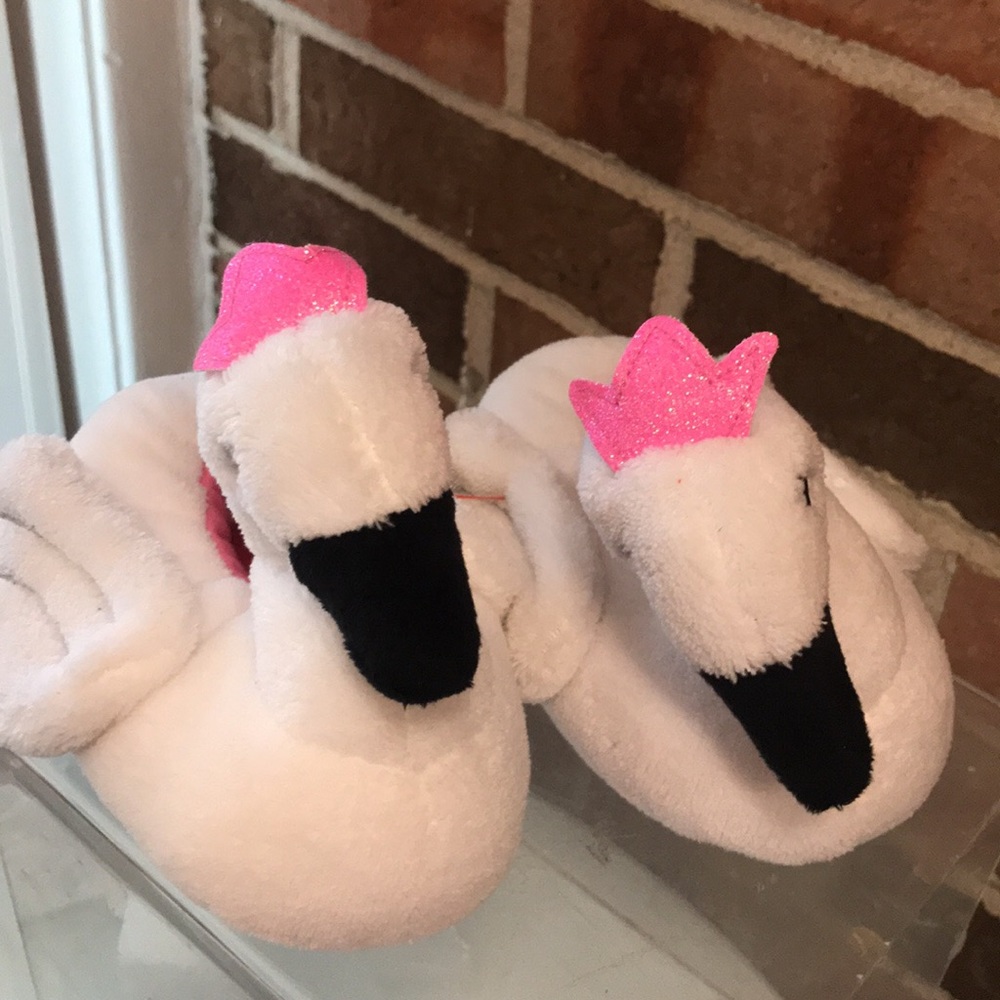 Baby Girls' Swan Bootie Slippers - Cat & Jack White Size Small 12-18M